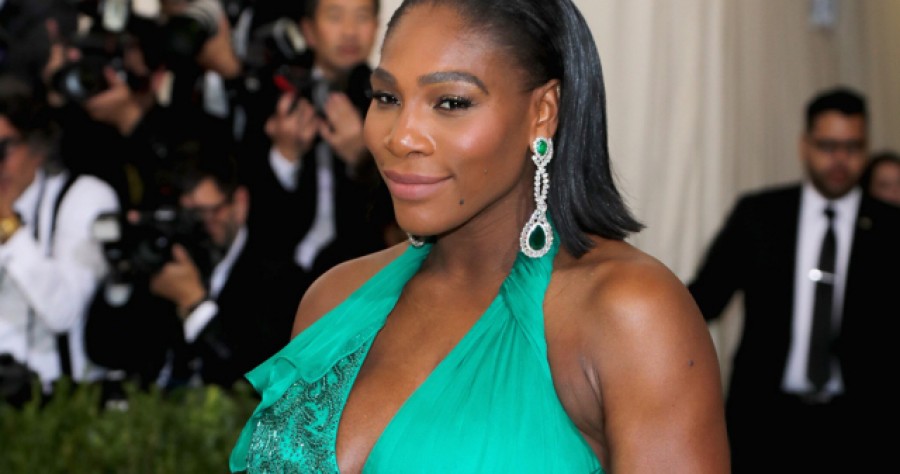 Serena Williams Twitteren reagált John McEnro megjegyzésére.
